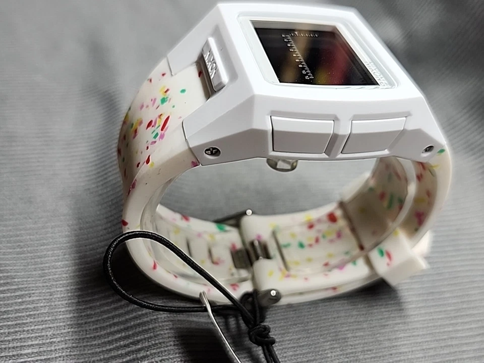 ¡Muestra de Nixon The Lowdown! Foto 2 de 4