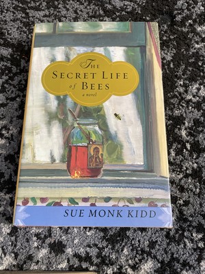 The Secret Life of Bees by Sue Monk Kidd - 1st Edition /Print 2002