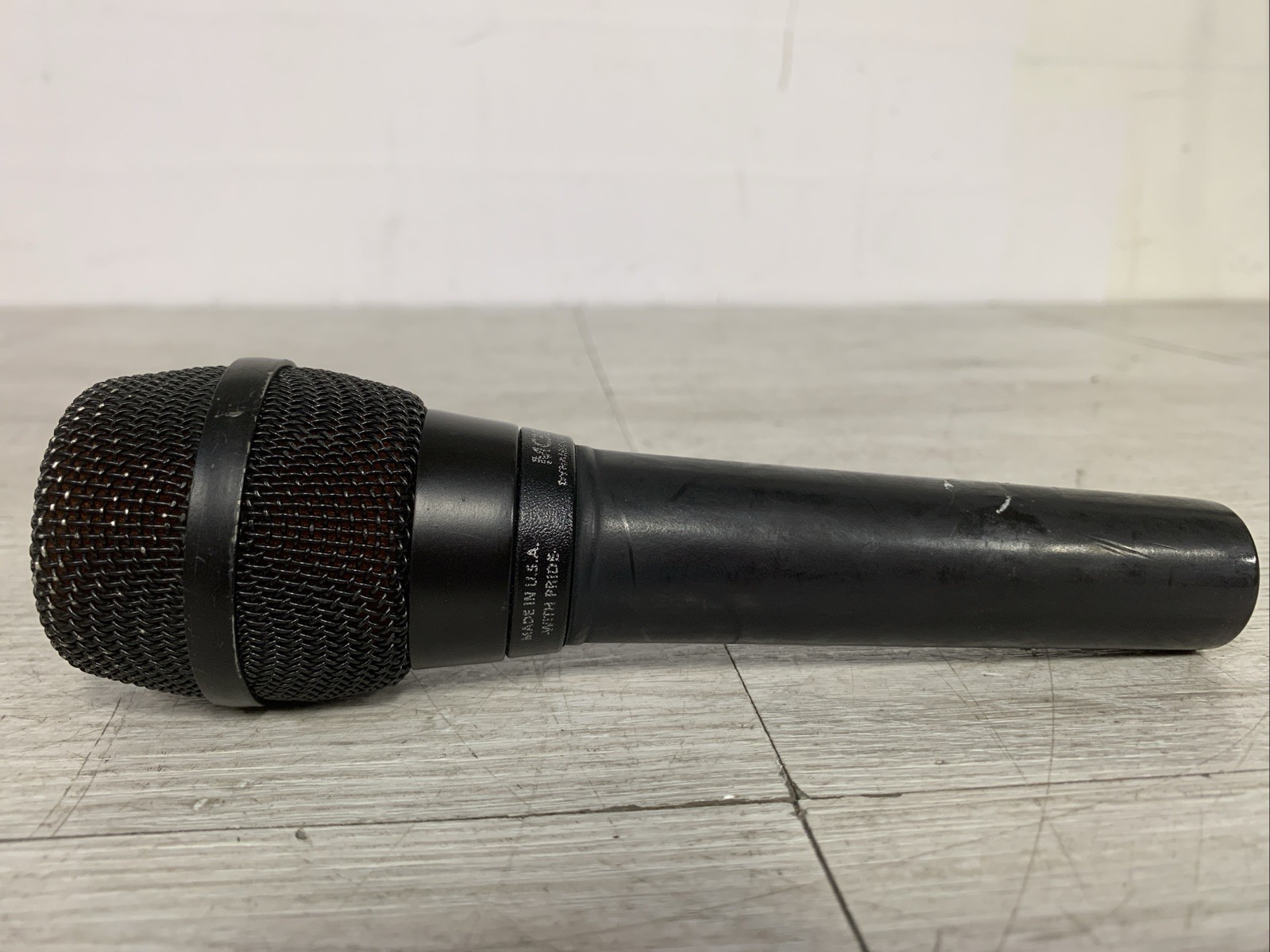Electro Voice EV MC300 Dynamic Cardioid Microphone