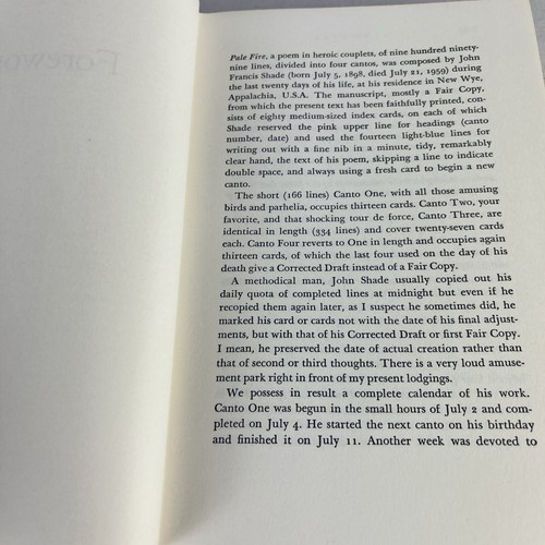 PALE FIRE - Vladimir Nabokov - 1ST EDITION & PRINTING - Hard Cover w/DJ - 1962 - Picture 12 of 16