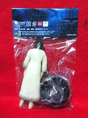 Sofubi Marmit 329186 Sadako GID - Picture 3 of 3
