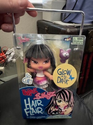 Bratz Babyz Hair Flair Jade Figure NEW Doll Glow In Dark Accessories VTG 2007