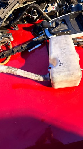 Relay 2010 Windscreen Washer Bottle Tank & Pump - Picture 6 of 12