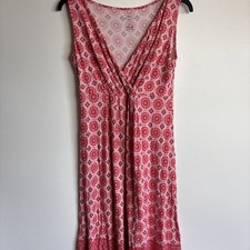 Women’s St.John’s Bay Coral Colored Floral Sleeveless Midi Dress Size M