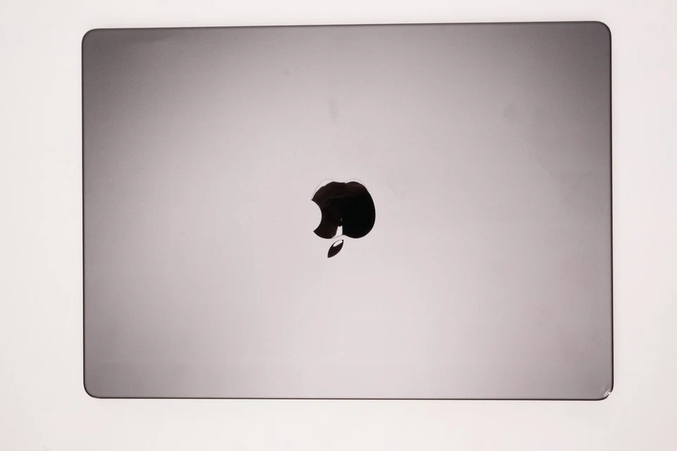 Apple MacBook Pro 14" M3 Pro · 18GB · 512GB, Foto 3 von 5