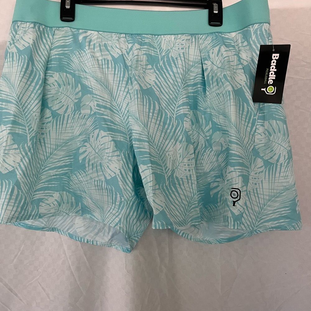 Pickleball shorts size XXL aqua/white