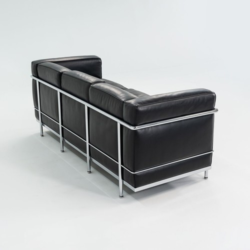 2010s Cassina LC2 3-Seat Sofa w Black Leather by Le Corbusier Jeanneret Perriand - Picture 4 of 11