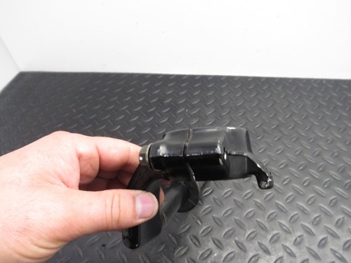 00 01 HONDA CBR 929 CBR929 OEM FÁBRICA CLIP IZQUIERDO EN MANILLAR ¡¡BONITO RECTO!!! - Imagen 10 de 14