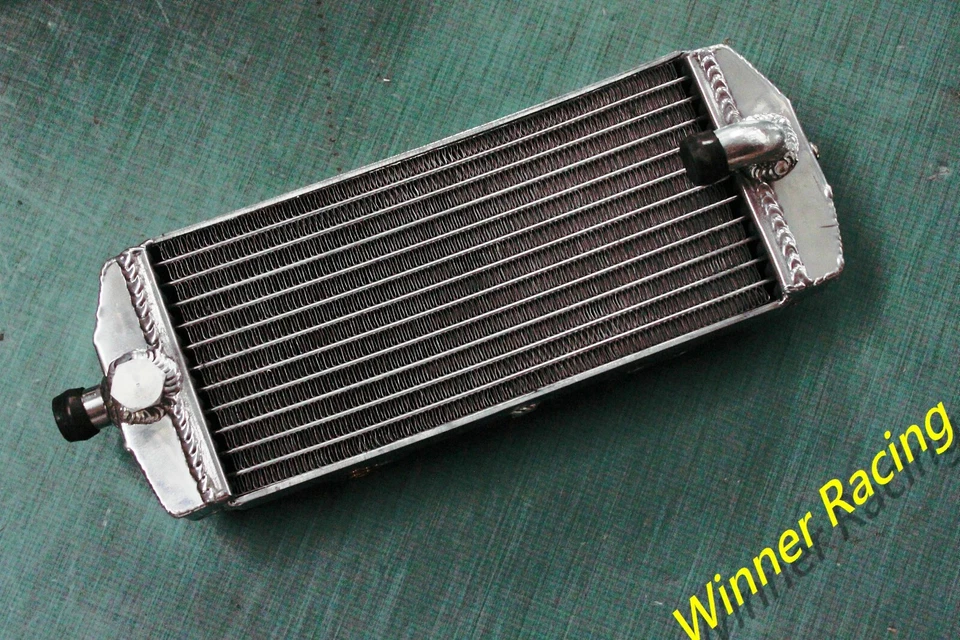 RADIADOR BETA RR350/400/450/498/520 4T 2011-2019 Sin tapa lateral Foto 3 de 4