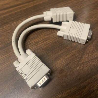 AWM LL58663 VGA Splitter Male to Two Female - Used