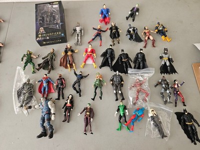 Action Figures, DC vs Marvel, Used, Perfect for a Diorama