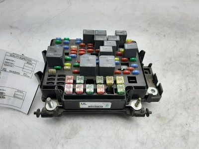 Fuse Box Engine Fits 03-07 HUMMER H2 15201930