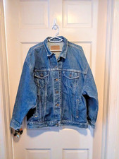 Vintage 90s Levis Type III Denim Trucker Jacket White Tab Made in USA L 674