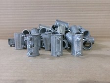 New Miscellaneous Lot of 50 3/4" Set Screw Coupling Fitting AK