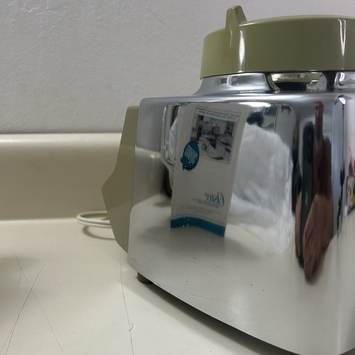 Vintage Osterizer Dual-Range Pulse-Matic 16 Blender with Glass Pitcher & Booklet - Picture 6 of 20