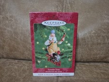 2000 TOYMAKER SANTA Collector Hallmark Keepsake Ornament Christmas 