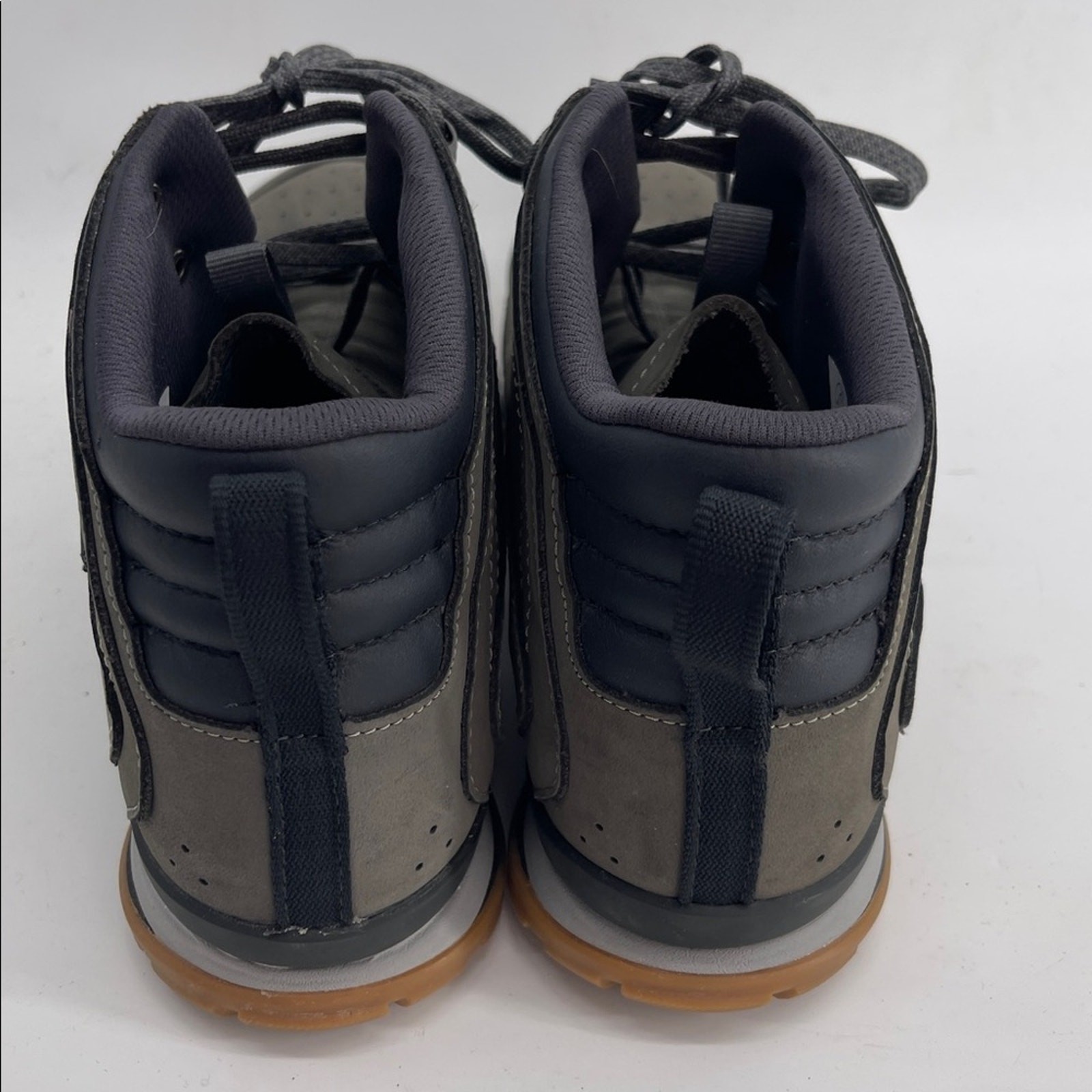 Oboz Footwear Bozeman Leather Mid waterproof lace up insulated hiking boots  12