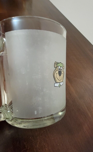 Vintage Yogi Bär Jellystone Park Camp Resort Milchglas/Becher Souvenir - Bild 9 von 12