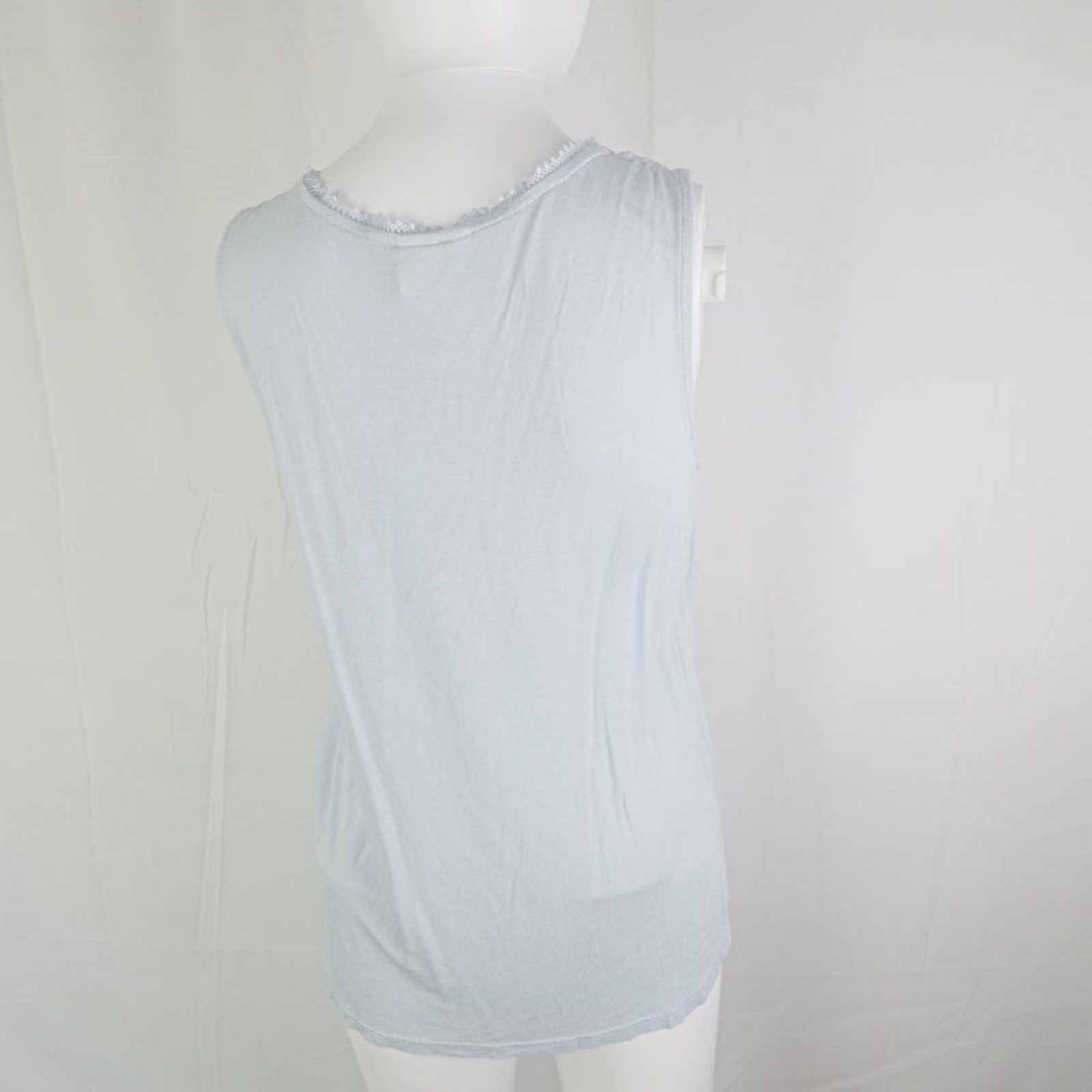 H&M Womens Size Small Powder Blue Lace Tank Top Blouse thumbnail 3