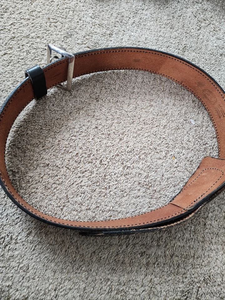 Lindo cinto de couro preto vintage Don Hume - Imagem 3 de 4