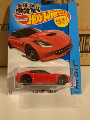 2013 Hot Wheels Red '14 Corvette Stingray #205 - Picture 3 of 6