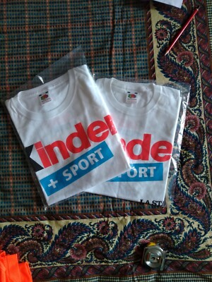 2 children's 9-11 years cm 140 t-shirts / t-shirts 
