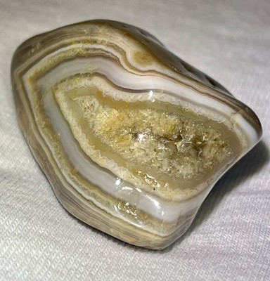 Very Unique Banded Polished Lake Superior Agate! Sharp Definition In It s Lines