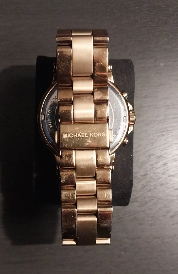 Reloj Michael Kors dorado para mujer acero inoxidable MK Foto 4 de 4