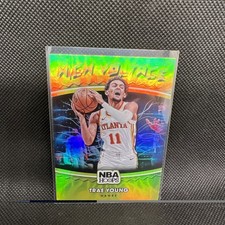 2021-22 Panini NBA Hoops - High Voltage Trae Young #10