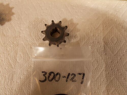 DEINES MARTY J MOWER 300-127 HYDRO DRIVE SPROCKET MARTIN 40B10 #3