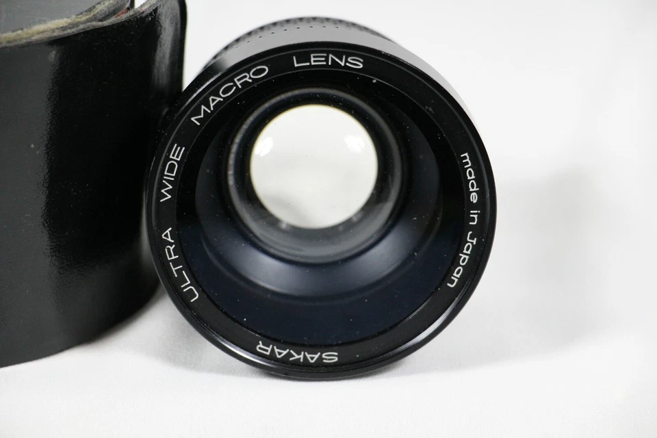 Sakar Ultra Wide Macro lens with Case - Image 2 of 4