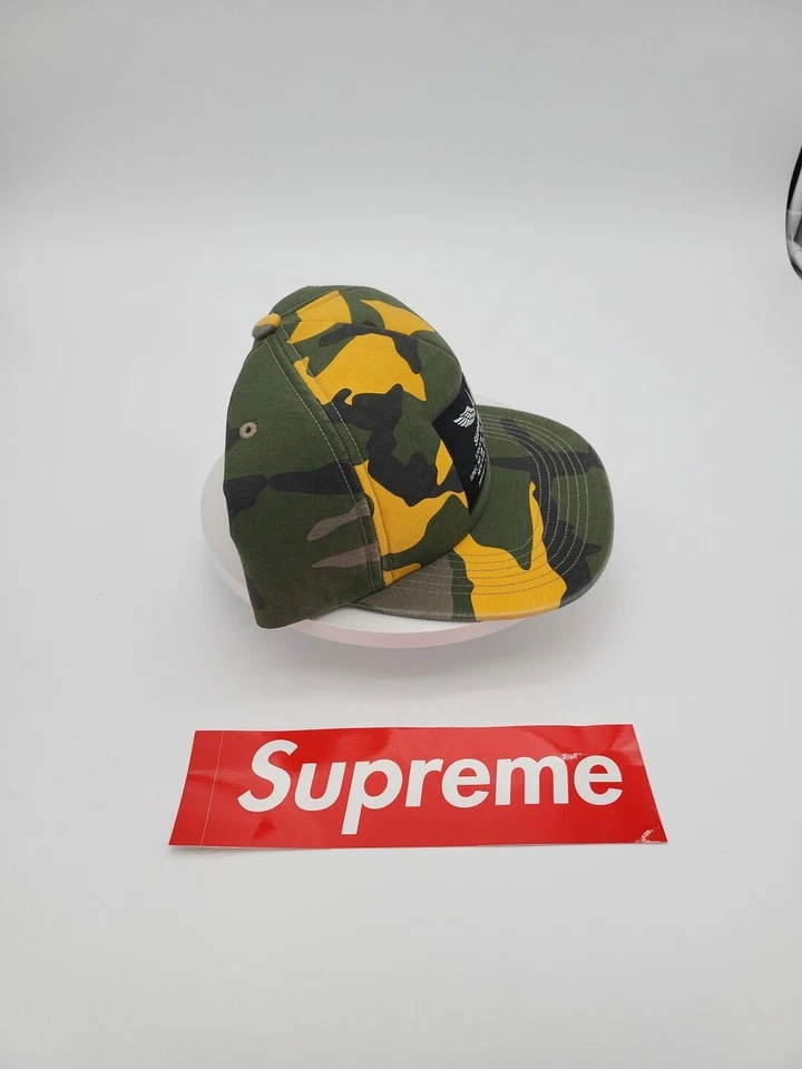 Sombrero Supreme Surplus 5 paneles amarillo camuflaje Snapback SS24 Supreme New York 2024 nuevo Foto 3 de 4