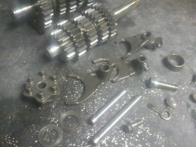 Kit De Transmission Pour Kawasaki KX125 1985 - Référence S-Al Avez 101073 / 26528 - Neuf