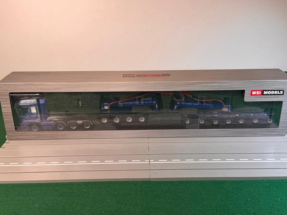 WSI truck models, DAF XF 105 SSC 8X4 Windmill Trailer , RAHBEK - Image 4 of 4