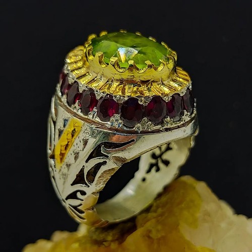 Natural Peridot Stone with natural Ruby Stones Around the Peridot Stone Ring - Picture 10 of 10