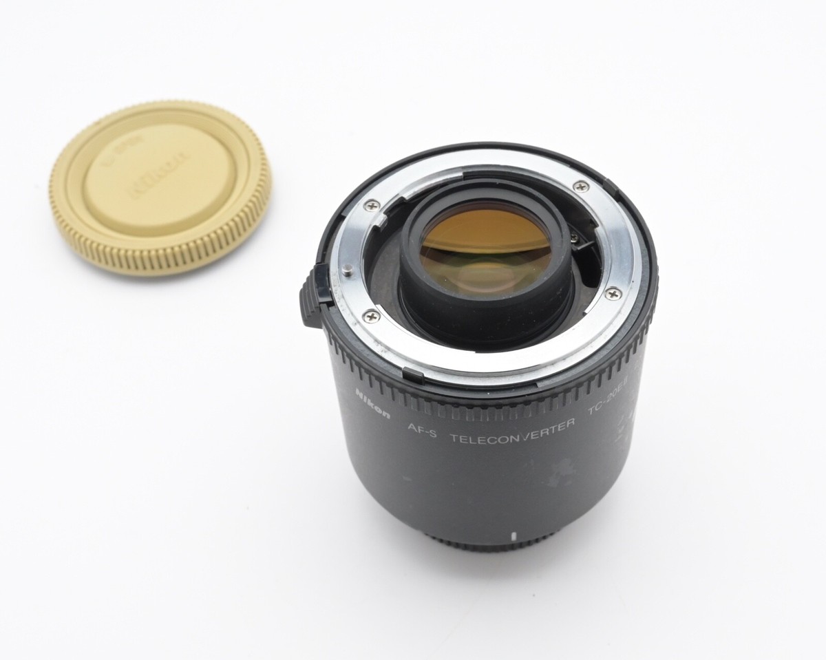 Nikon AF-S Teleconverter TC-20E II 2X with Caps Japan Nikon AF-S Teleconverter TC-20E II 2X with Caps Japan