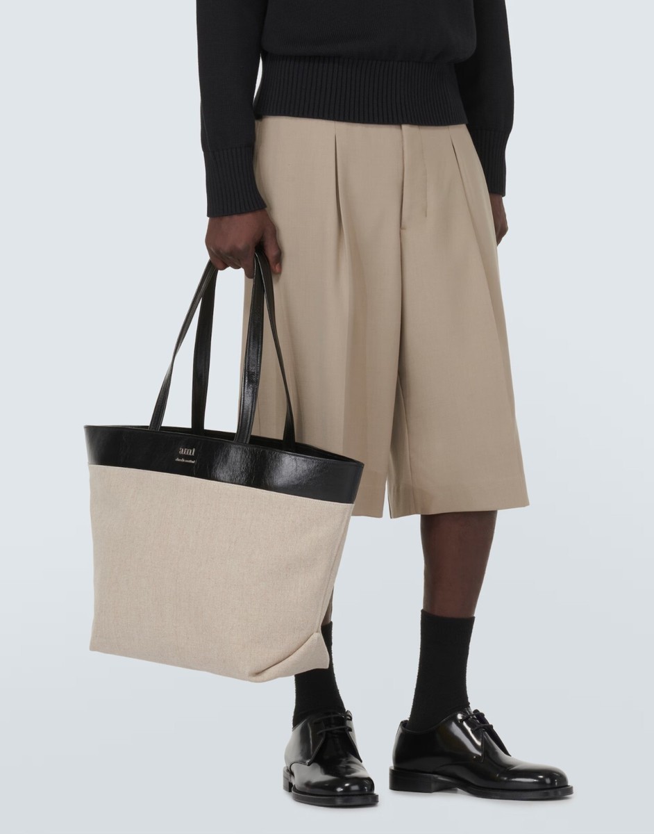 AMI Paris ULL506AW0037113 関税送料込 AMI PARIS EAST WEST LOGO TOTE SHOPPING BAG HANDBAG