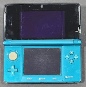 Aqua Blue Nintendo 3DS With charger , Games , 32gb SD Card - Tested working