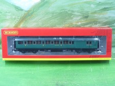 Hornby R4737 SR Maunsell 6 compartment brake 3rd coach 3798 - mint