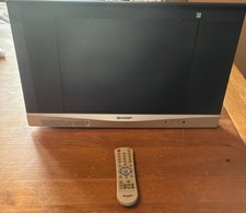 Sharp Liquid Crystal TV LC-15AV6U 15 Black Tested Retro Gaming W/Remote