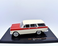 Modellino auto scala 1:43 Fiat 2300 familiare diecast modellismo da collezione