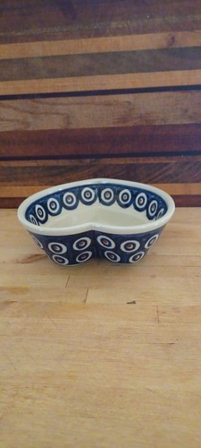 Polish Pottery 6" Heart Shaped Peacock Dish Bowl Boleslawiec - Picture 9 of 11