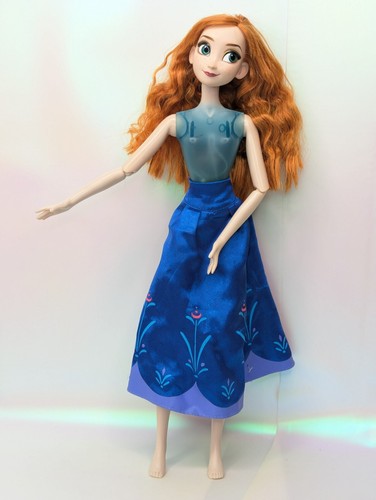 Disney Store aus dem Film Frozen singende Anna Puppe 16 Zoll groß leuchtet FUNKTIONIERT