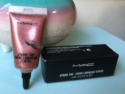 MAC Strobe Tint Illuminating Liquid Highlighter in Pulsepink NIB 10 mL - Picture 2 of 5