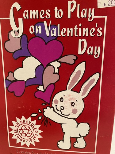 Vintage 1993 Games to Play on Valentines Day by Carlton Cards New Sealed Box - Picture 3 of 11