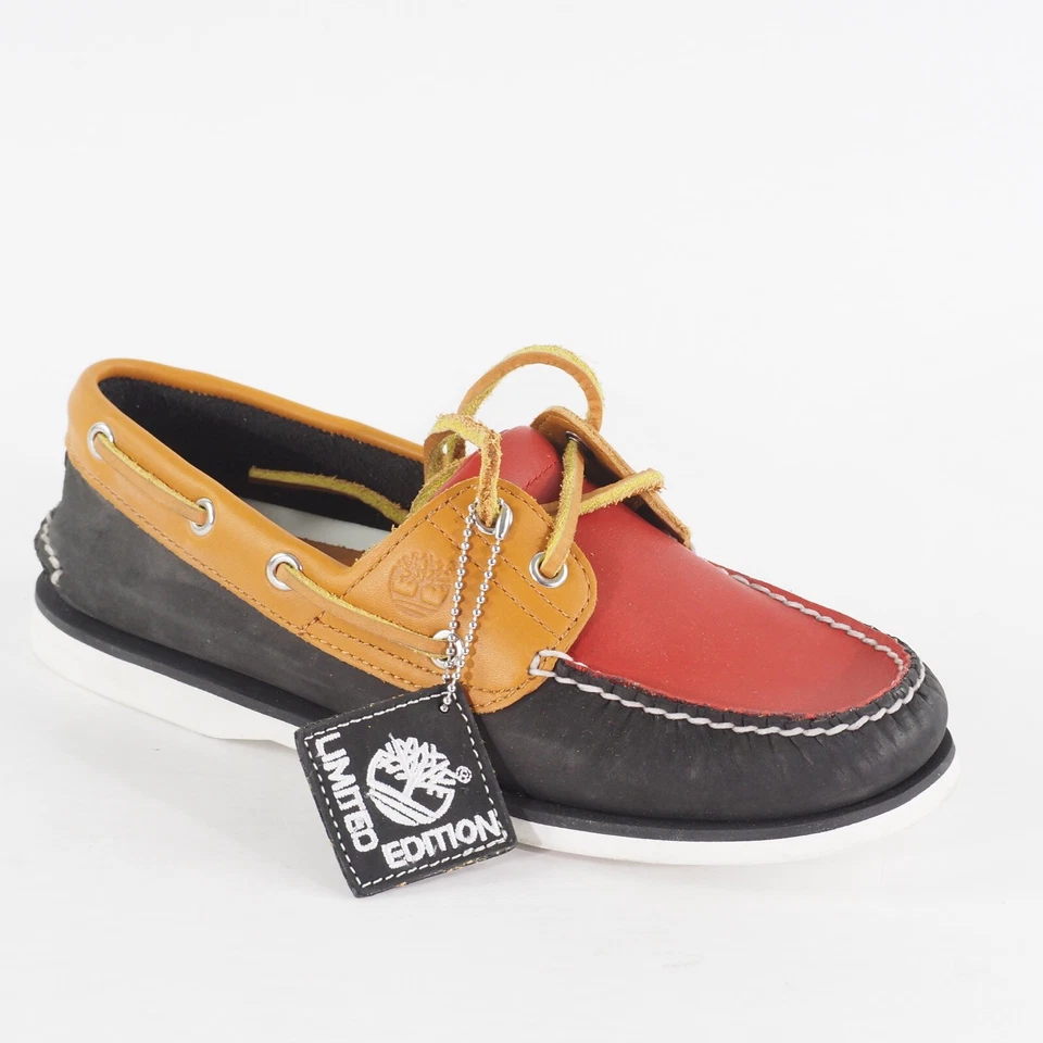 Mens Timberland Classic 2 Eye A154H Black Leather Casual Boat Shoes - Image 2 of 4