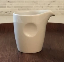 STEELITE International Creamer White England Hakusan Tackett Era