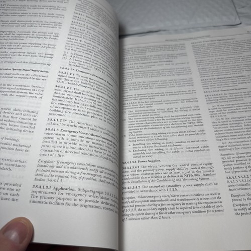 National Fire Alarm Code NFPA 72 1999 Edition paperback - Picture 5 of 7