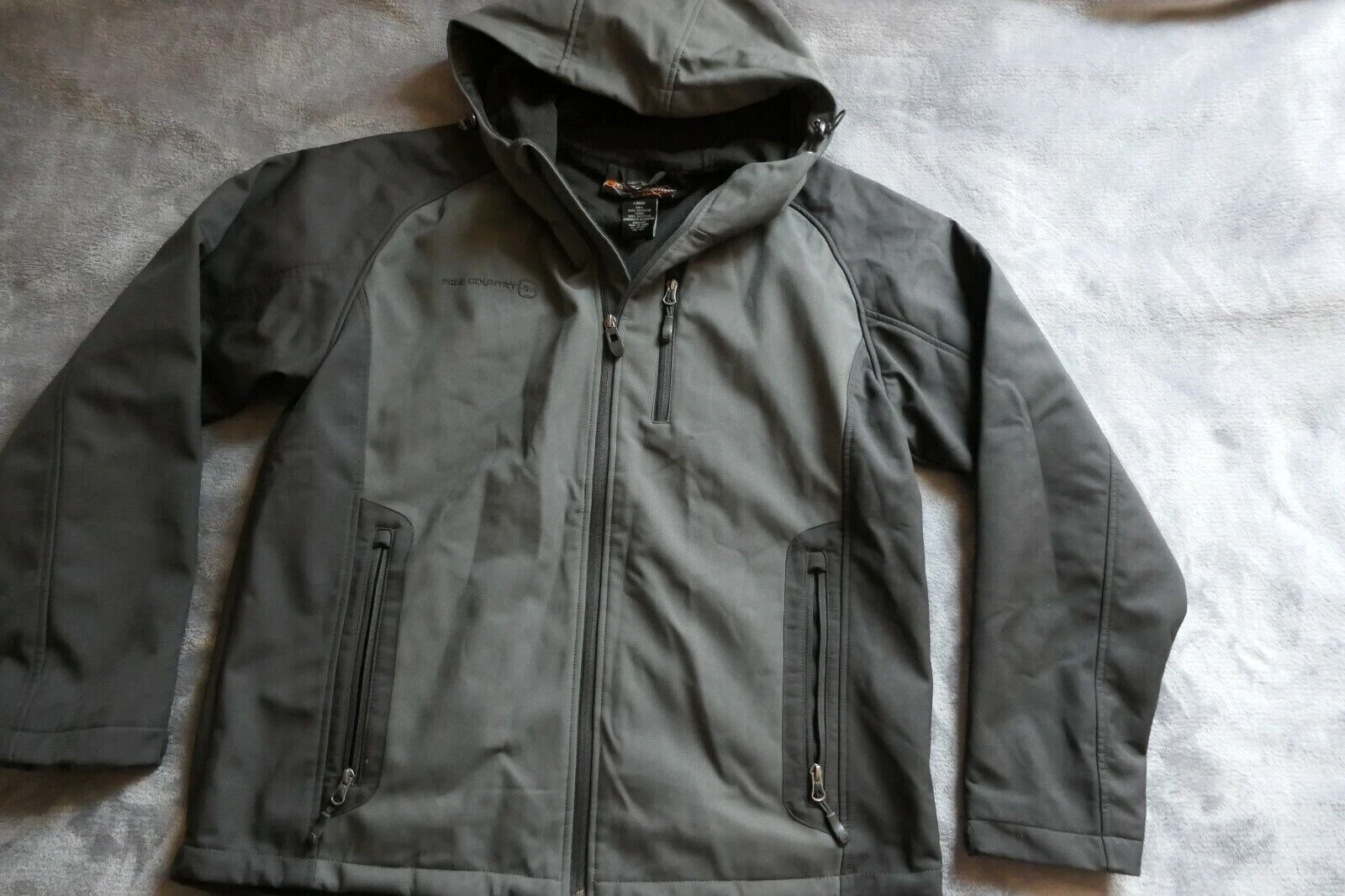 Free Country men's softshell waterpoof jackset size L US