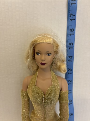 Vintage Robert Tonner Puppe Gold Kleid mit Original Schuhen & Ohrringen - Bild 17 von 17